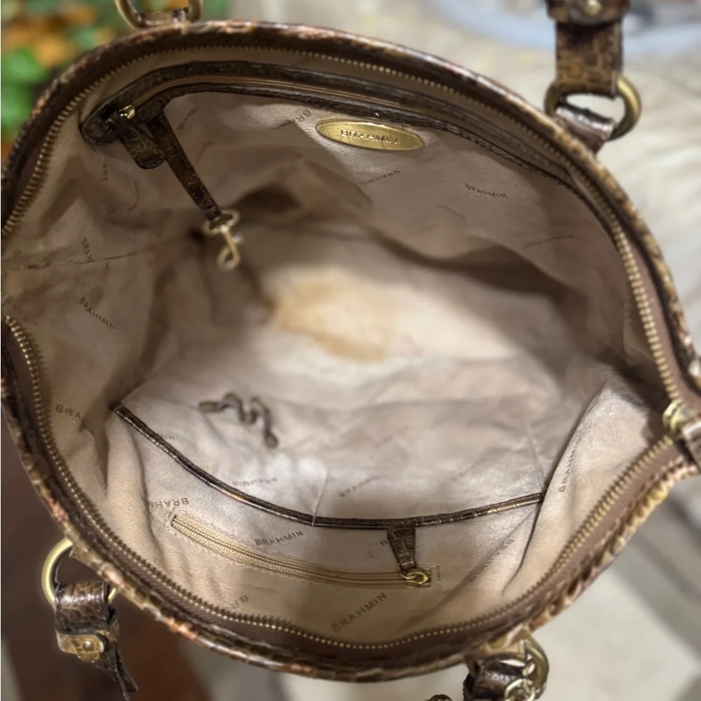 Beautiful Shoulder Bag - Picture 12 of 13